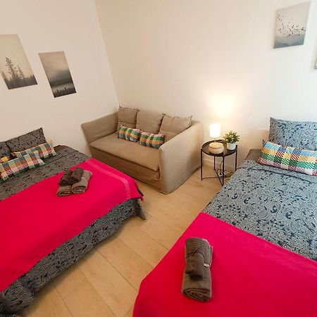 Private Rooms By Plaza Universidad Барселона Екстер'єр фото